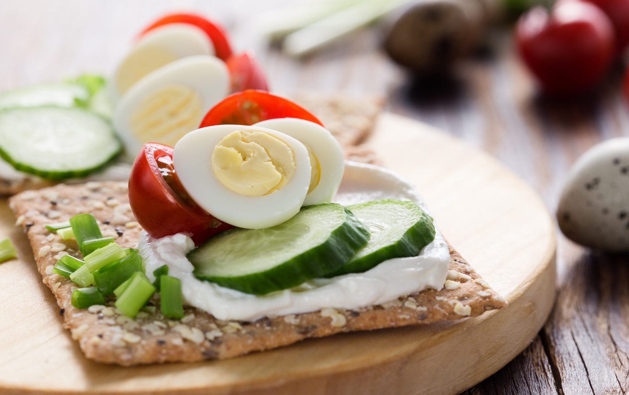 veggie cracker with cucumber