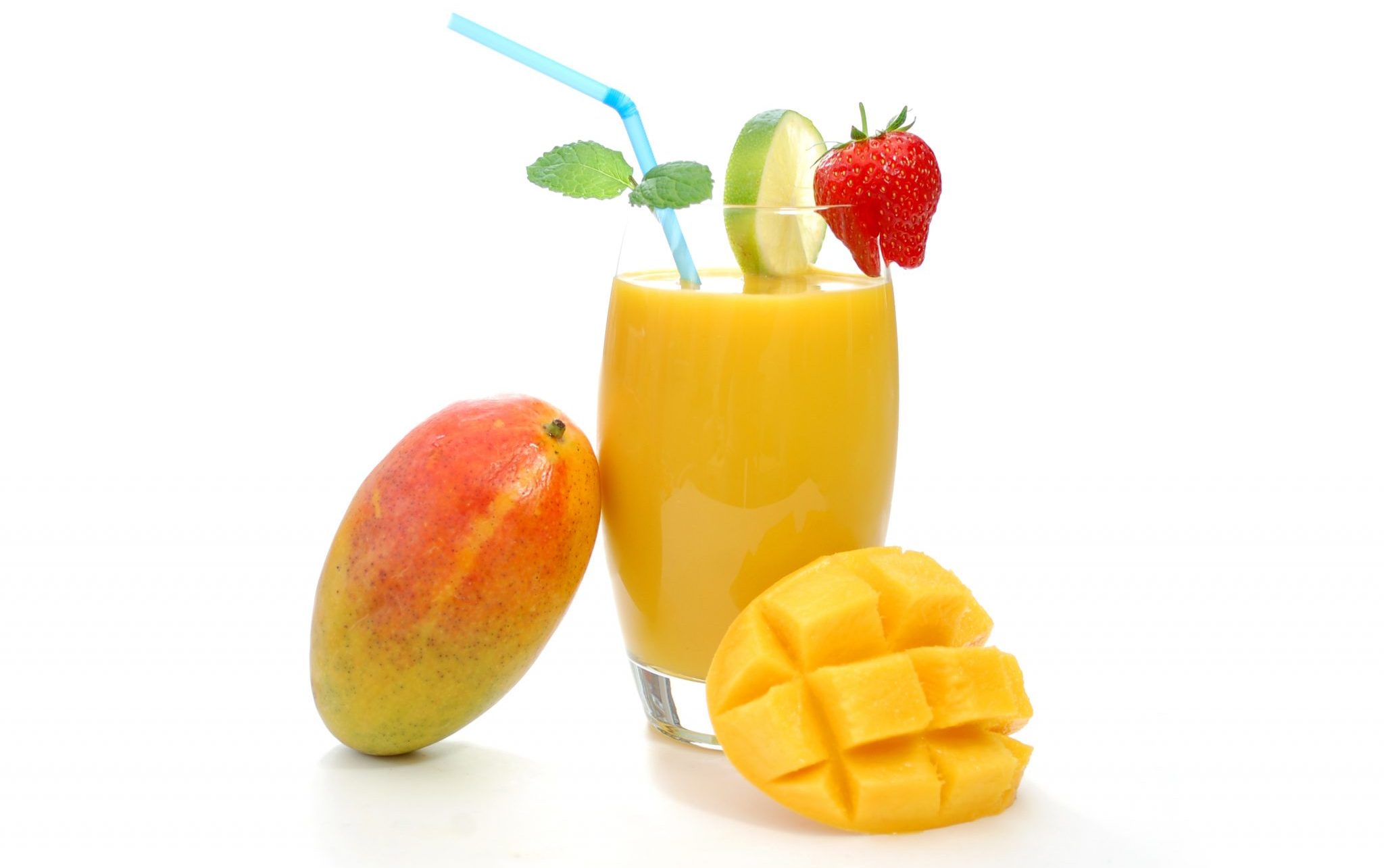 mango and berry juice