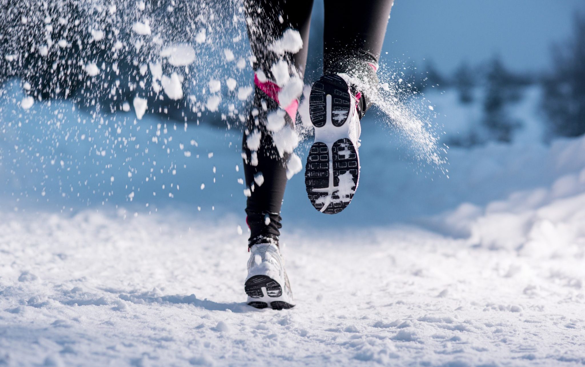 snow running