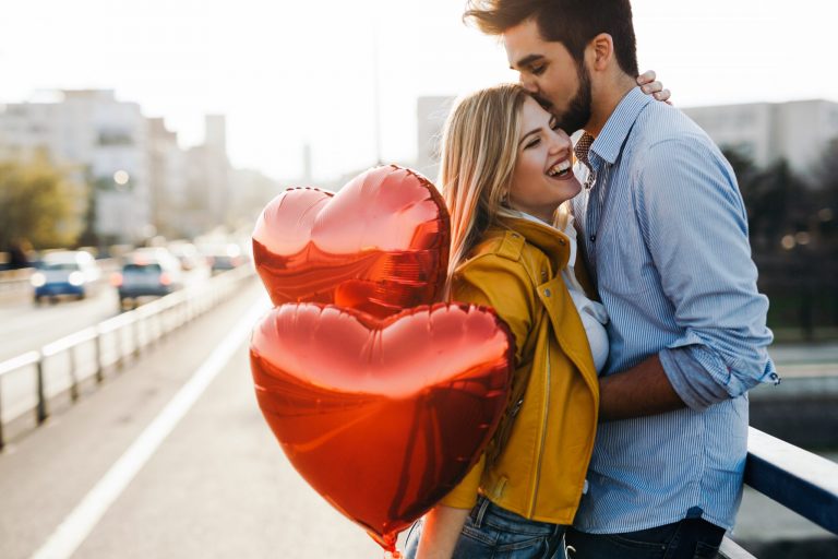 10 Valentine’s Gifts That Won’t Break the Bank