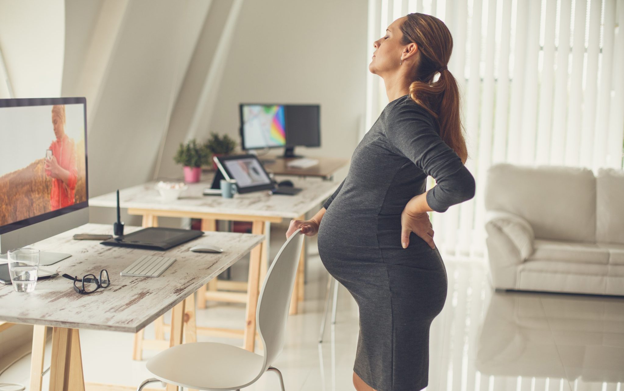 Round ligament pain in early pregnancy