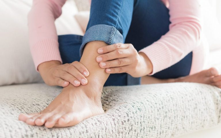 Walking Addict? Here’s What to Do About Those Sore Feet