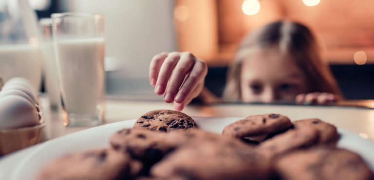 Real Mom Tips: How to Avoid Giving Your Child Too Much Sugar