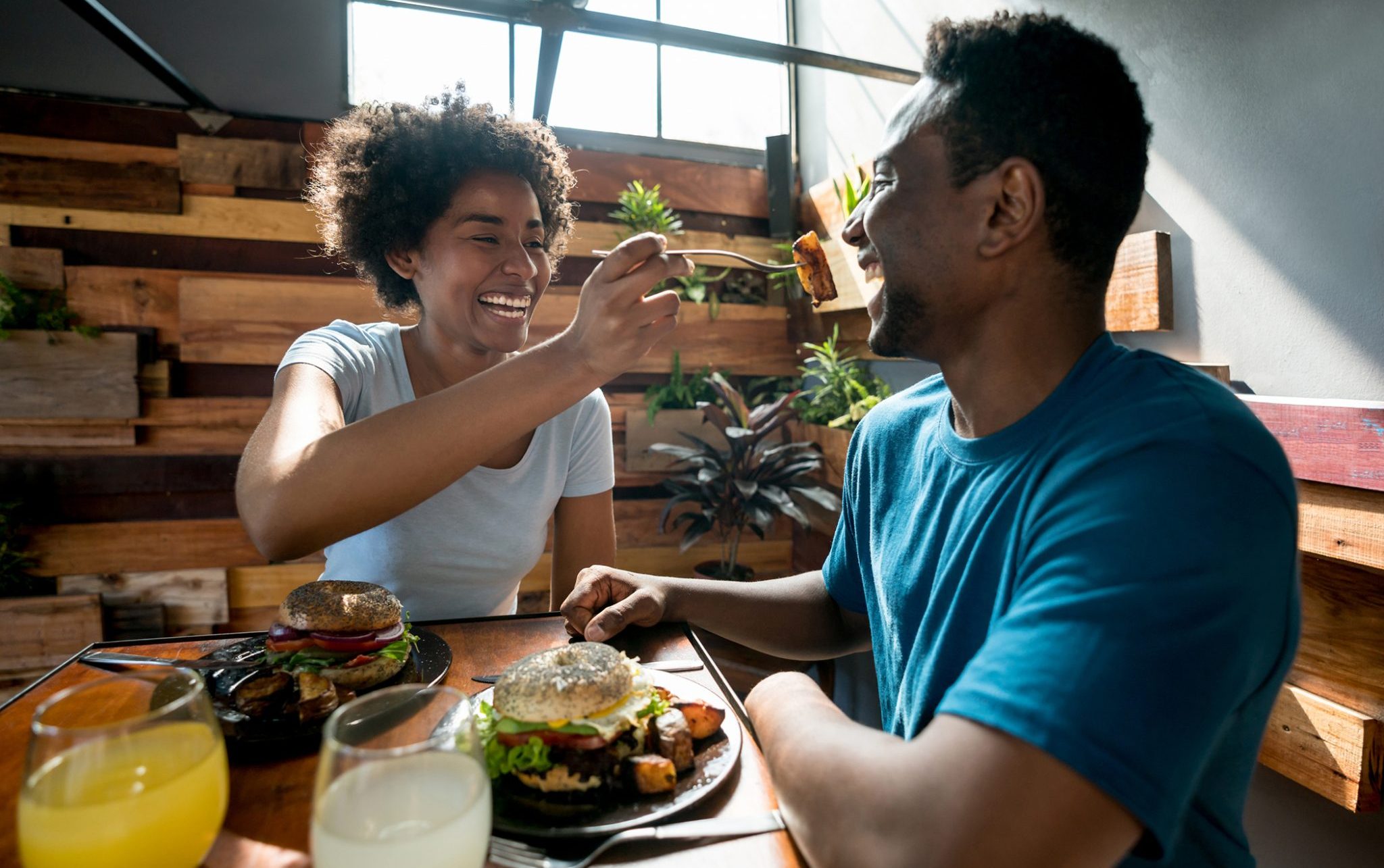 couple eating